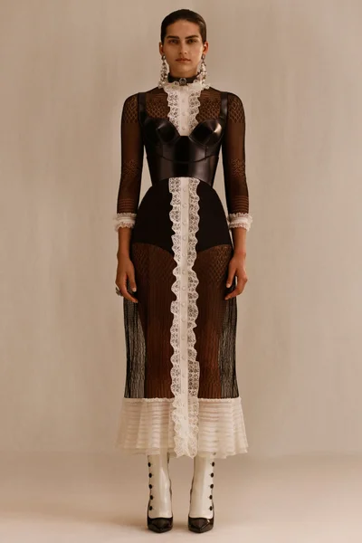 Look 29